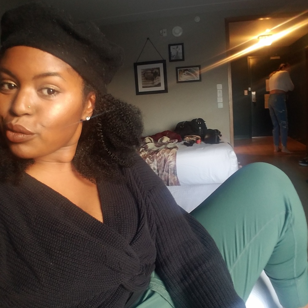 Meet your Posher, Taylor